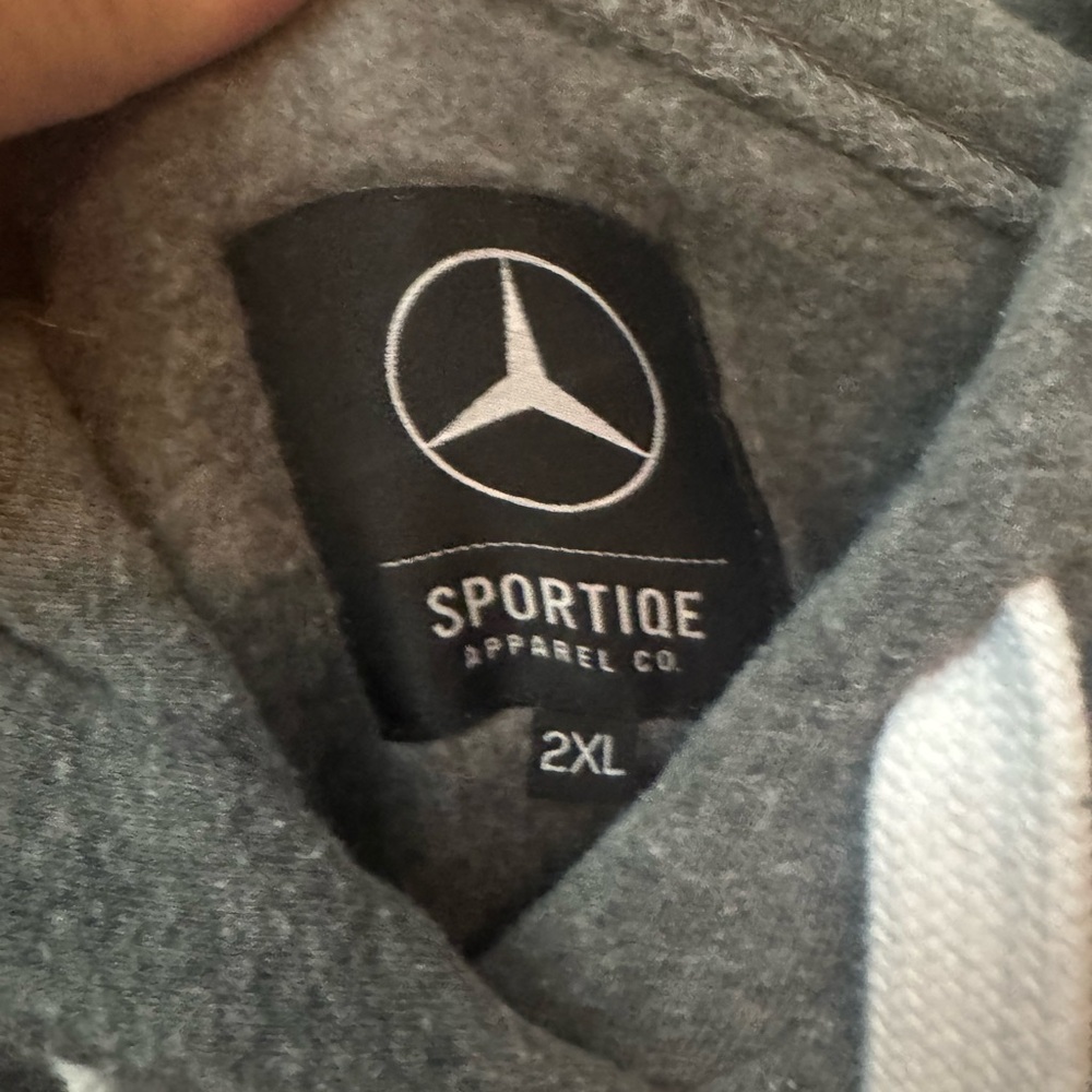 Mercedes Logo Gray Pullover Hoodie - Picture 5 of 6